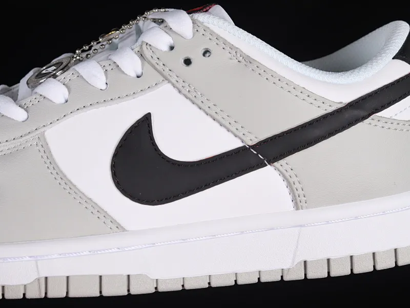 All Categories Nk SB Dunk Series Nk SB Dunk Low Low-top sneakers F version Nk Dunk SB Low Gray white and black scratch-off SB low-top sports and leisure sneakers DR9654-001
